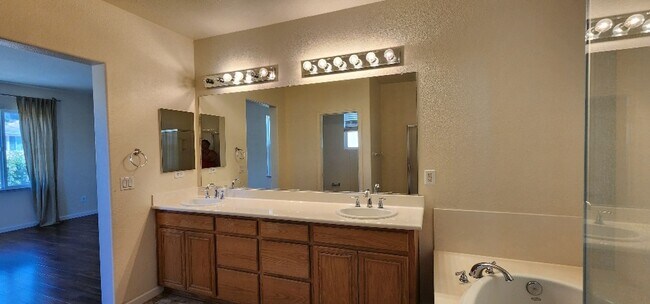Building Photo - Welcome to American Canyon!! Beautiful Lar...