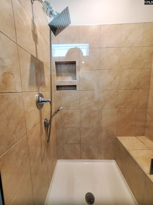 Building Photo - 351 Chapin Pl Wy