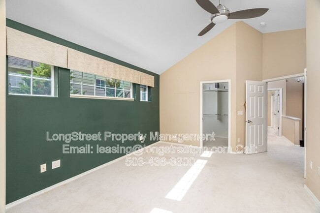 Building Photo - 3531 S Kelly Ave