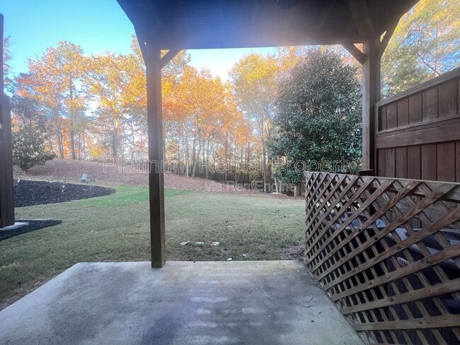 Building Photo - 6425 Bennington Bluff Ct