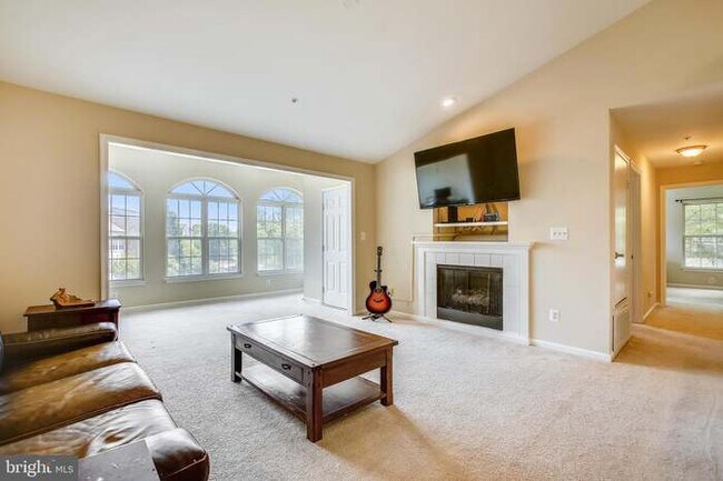 Building Photo - 7704 Haynes Point Way