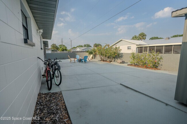 Building Photo - 629 Tupelo Dr