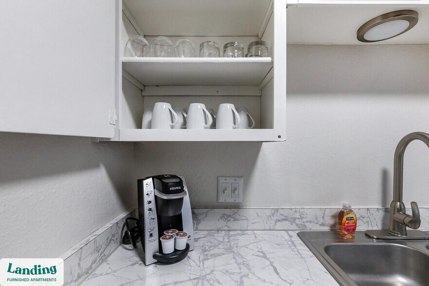 Building Photo - 1408 Teasley Ln