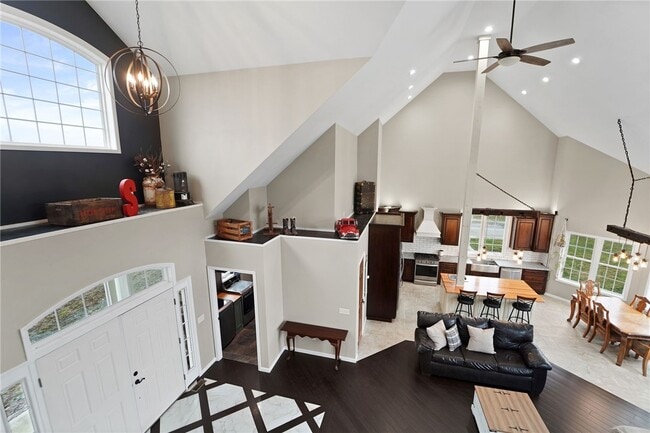 Building Photo - 136 Vargo Rd