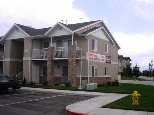 Building Photo - 1075 W 1360 S
