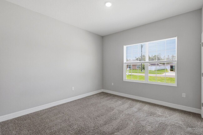 Building Photo - 5574 SW 128th Pl