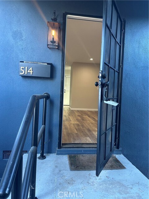 Building Photo - 514 E Chalynn Cir
