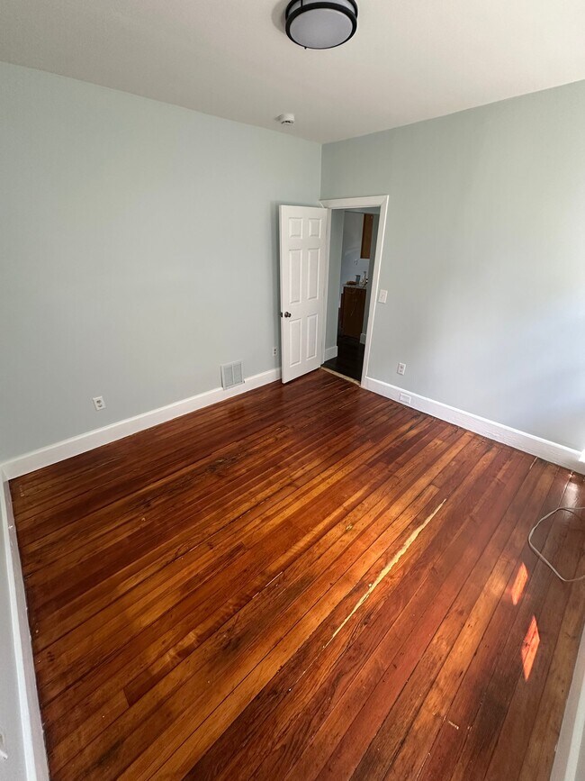 Building Photo - 342 Wilbraham Rd