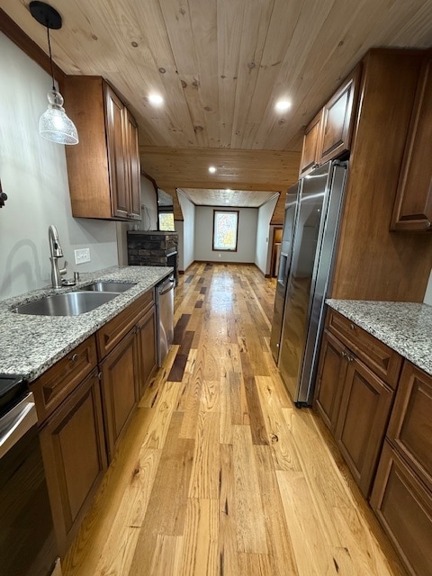 Building Photo - 522 E Main St