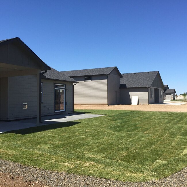 Building Photo - Beautiful Spacious Home in Meridian!