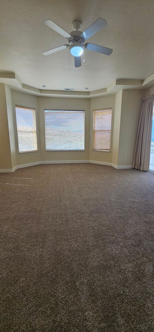Building Photo - 5 Bed 4 bath 3 car garage Southwest Vistas FOR RENT