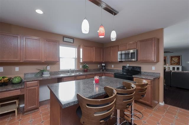 Building Photo - 6504 Corral Ln