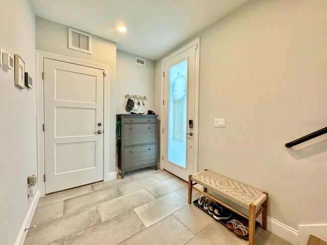 Building Photo - 4740 Legacy Park Dr