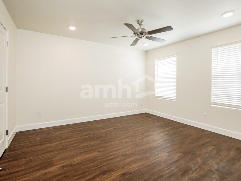 Building Photo - 6448 Intuition Ln