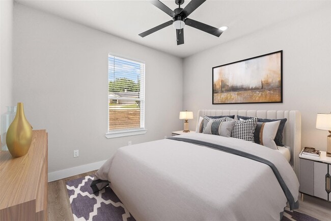 Building Photo - 2318 Progress Dr