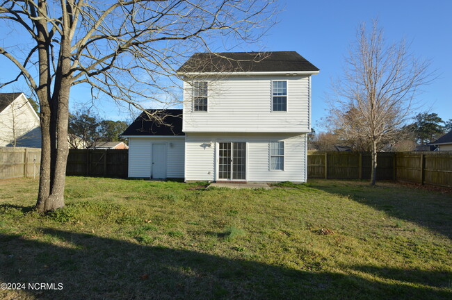 Building Photo - 158 Settlers Cir