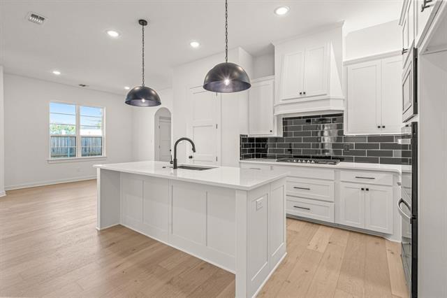 Building Photo - 177 Hulen Cir