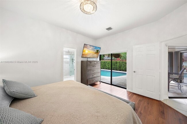 Building Photo - 9420 NW 18th Pl
