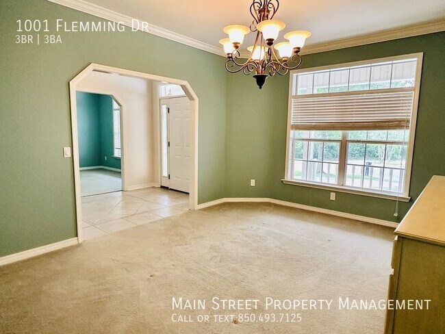 Building Photo - 1001 Fleming Dr