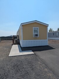 Building Photo - 4727 Owens Rd