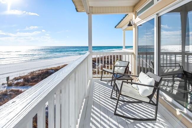 Building Photo - Newly Renovated Beach Front Four Bedroom Home
