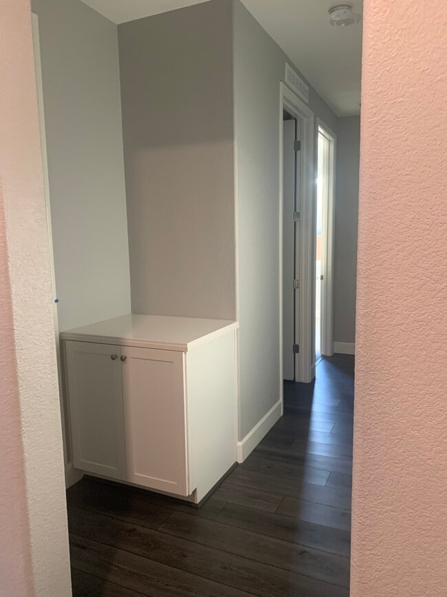 Building Photo - 2011 Jalen St