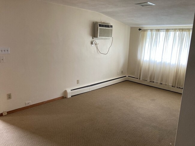 Building Photo - 1100 Chestnut St