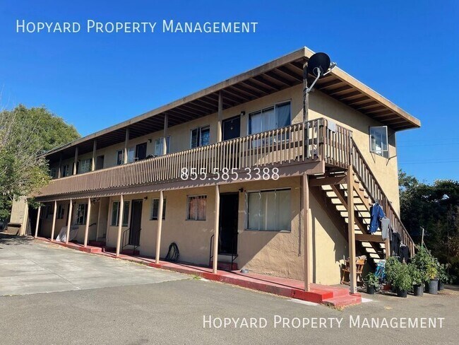 Building Photo - 2146 Sacramento St