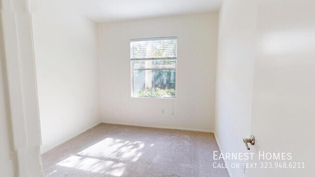 Building Photo - 20000 Plum Canyon Rd