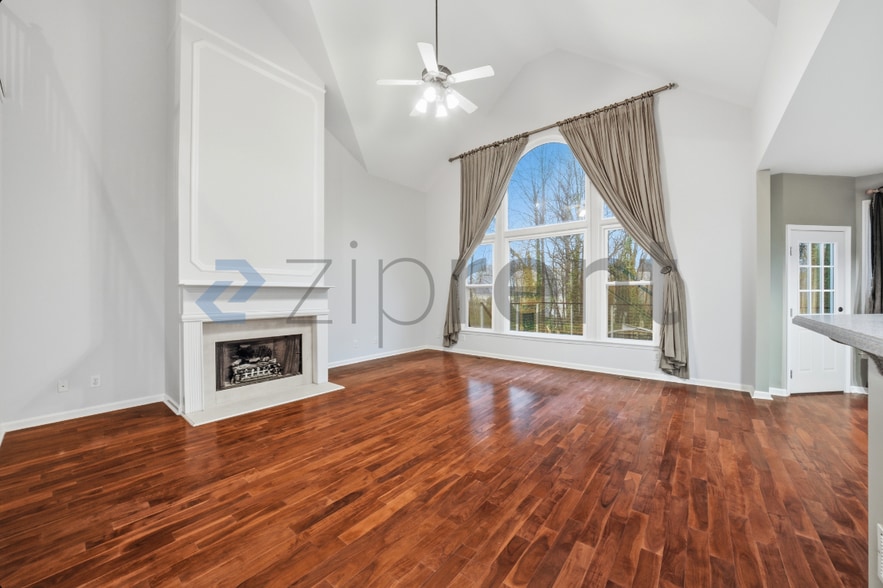 Building Photo - 2505 Madison Commons