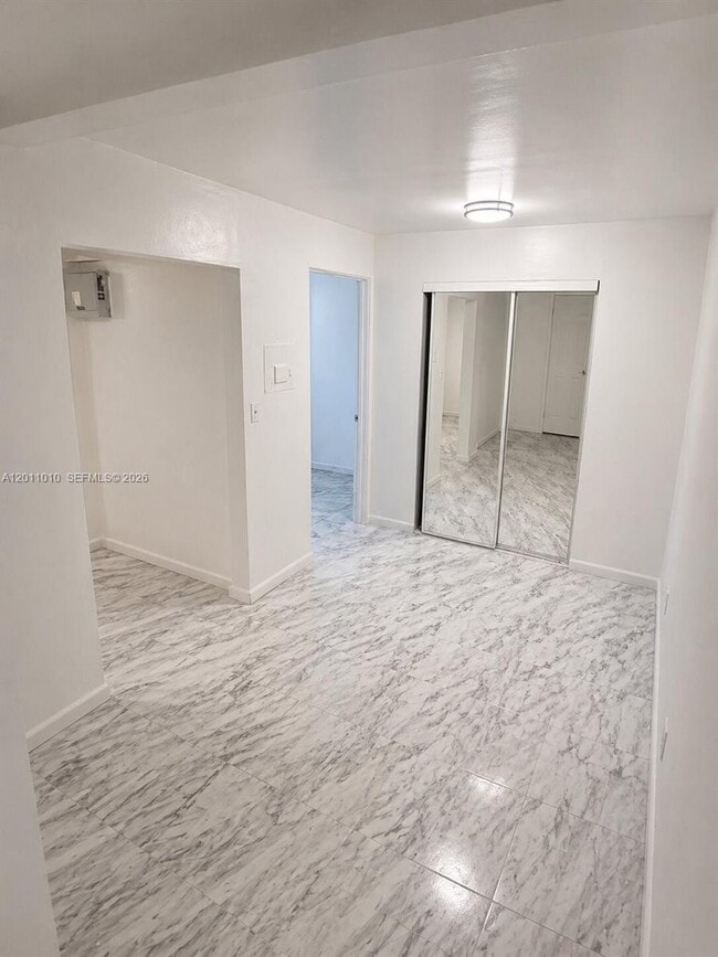 Building Photo - 2880 NW 169th Terrace