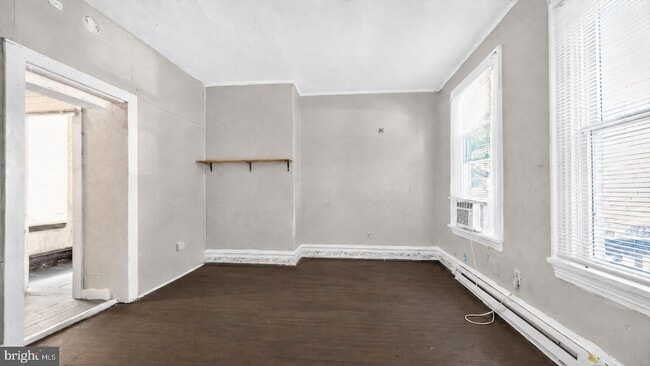 Building Photo - 40 S Governors Ave