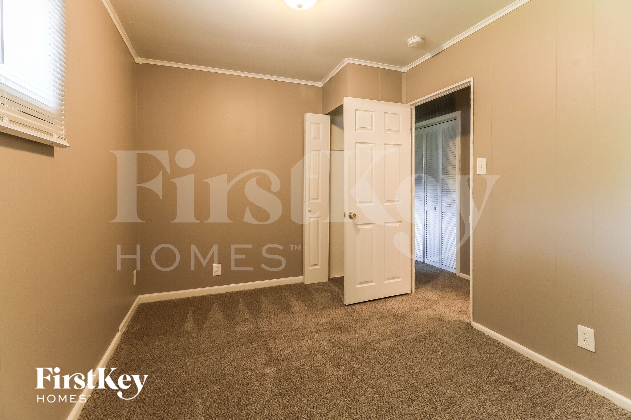 Building Photo - 67 Austin Ave