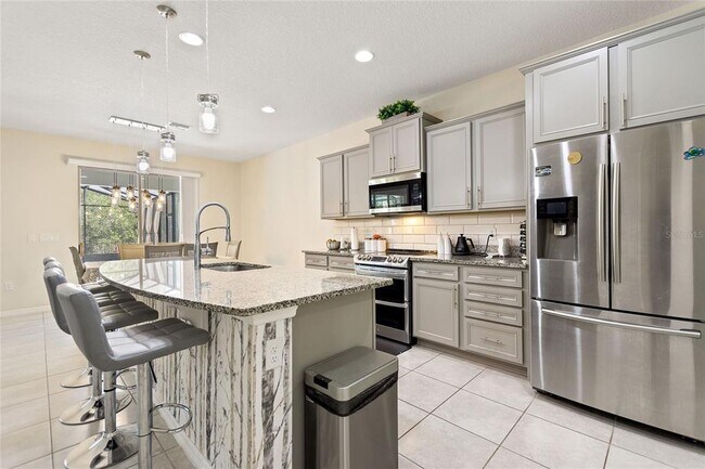 Building Photo - 17244 Goldcrest Loop