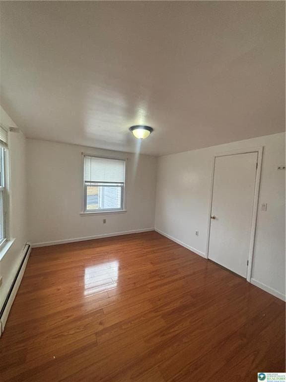 Building Photo - 257 E 2nd St