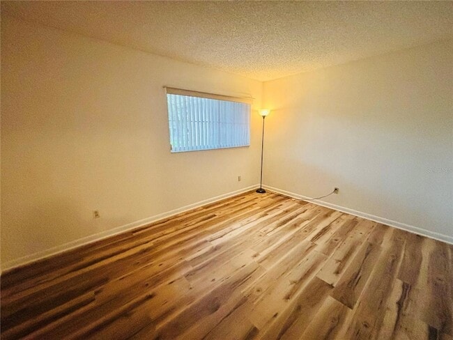 Building Photo - 8431 SW 90th Ln