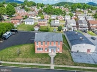 Building Photo - 1530 New Holland Rd