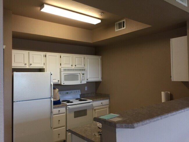 kitchen - 12824 Ironstone Way