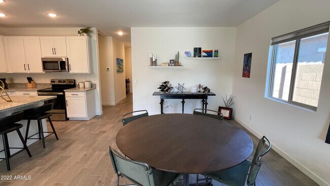 Building Photo - 19460 N 27th Pl