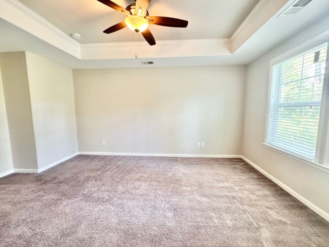 Building Photo - The Commons Community of Richmond Hill