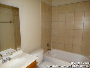 Building Photo - 6303 Heathers Run