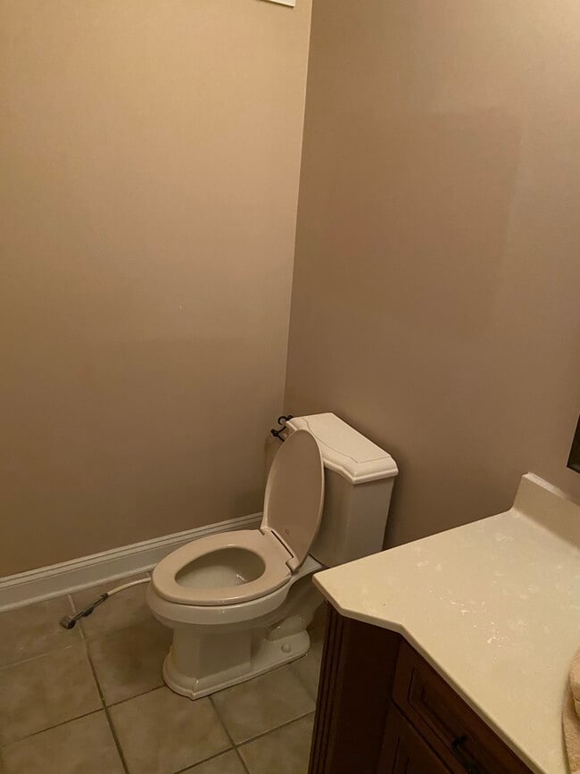 Building Photo - 100 Beacon Hill Pl