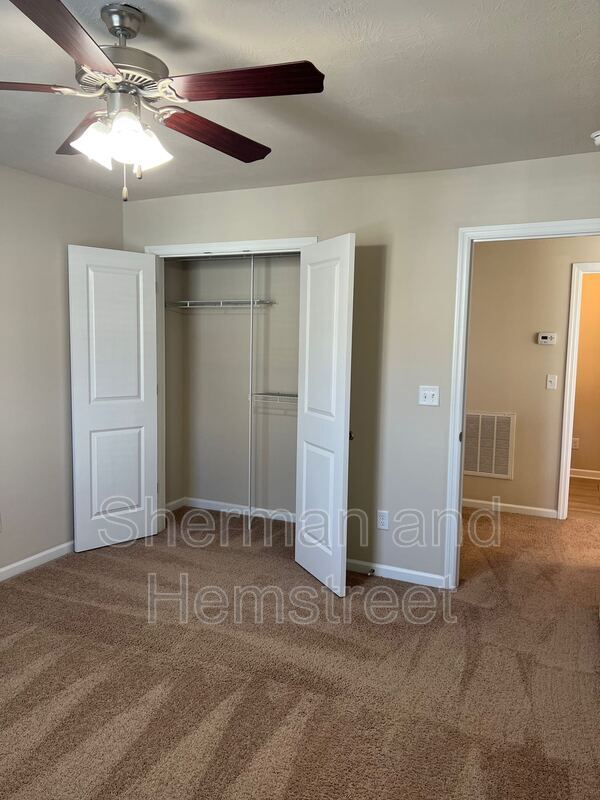 Building Photo - 608 Joiner Cir