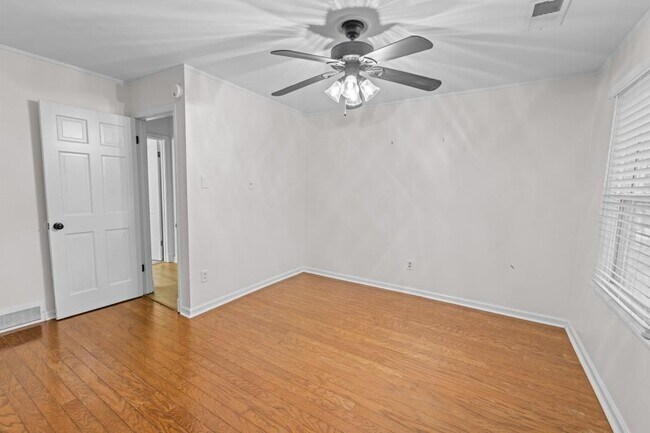 Building Photo - 1696 Hapano Dr