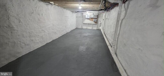 Building Photo - 2233 N 16th St