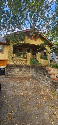 Building Photo - 4110 Bell St