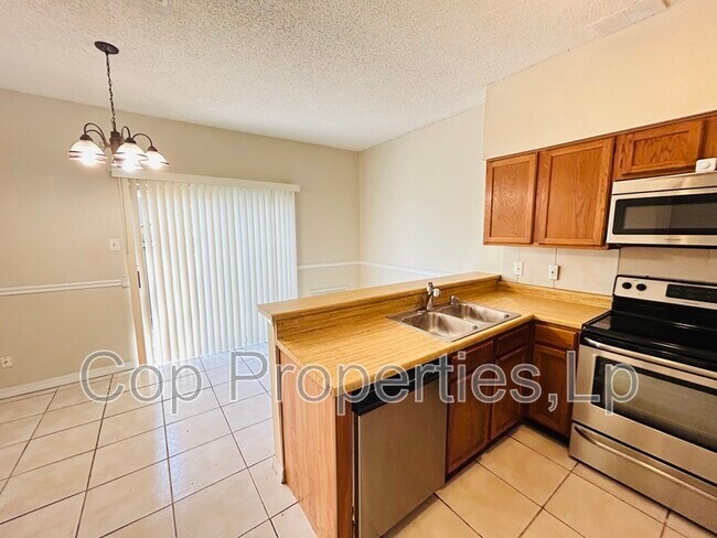 Building Photo - 1804 Gary’s Park