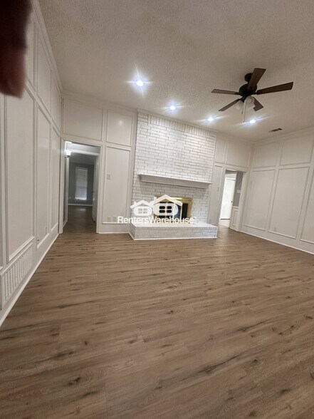 Building Photo - 616 Havencrest Dr