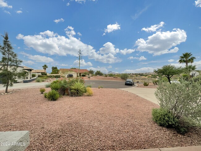 Building Photo - 15036 N Dogwood Ln