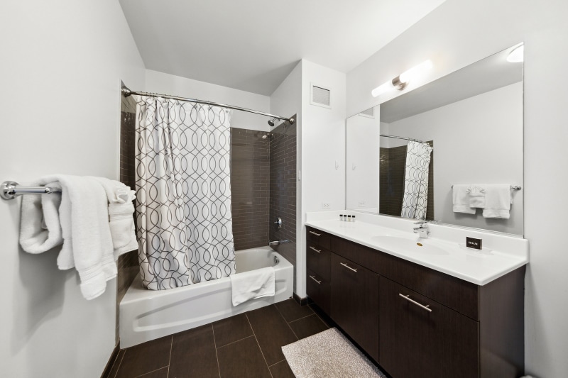 Building Photo - 156 W Erie St